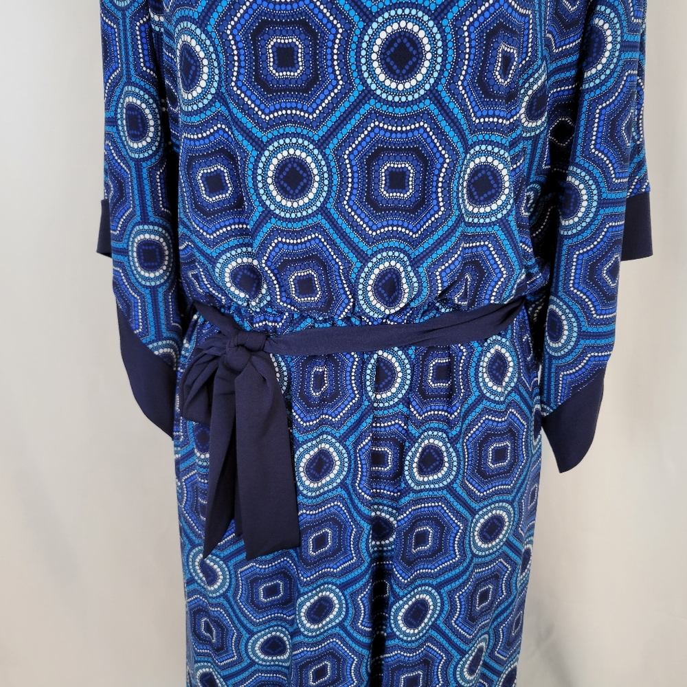 NEW - Dress Barn Midi Dress in Blue Geometric, Size: Medium - Picture 3 of 5